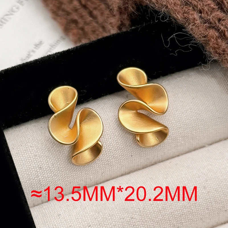 Minimalist Twisted Flower Stud Earrings 925 Silver Gold Accent