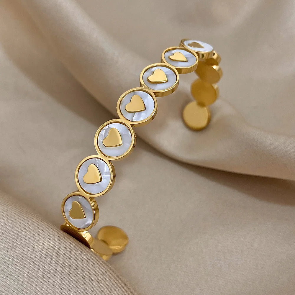 Elegant White Shell Heart Bracelet Gold Plated Bangle for Women