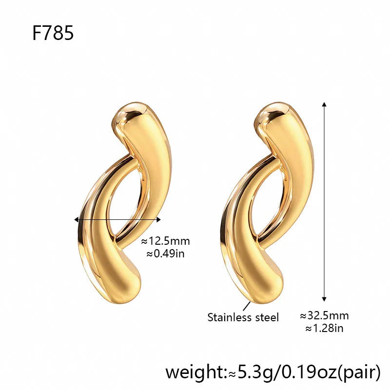 Retro Hollow Geometric Gold Stainless Steel Stud Earrings for Women