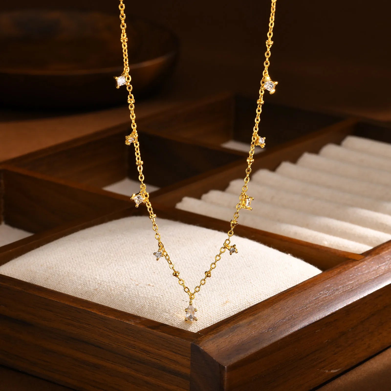 Elegant Clear Stone Necklace Gold Plated Women Jewelry