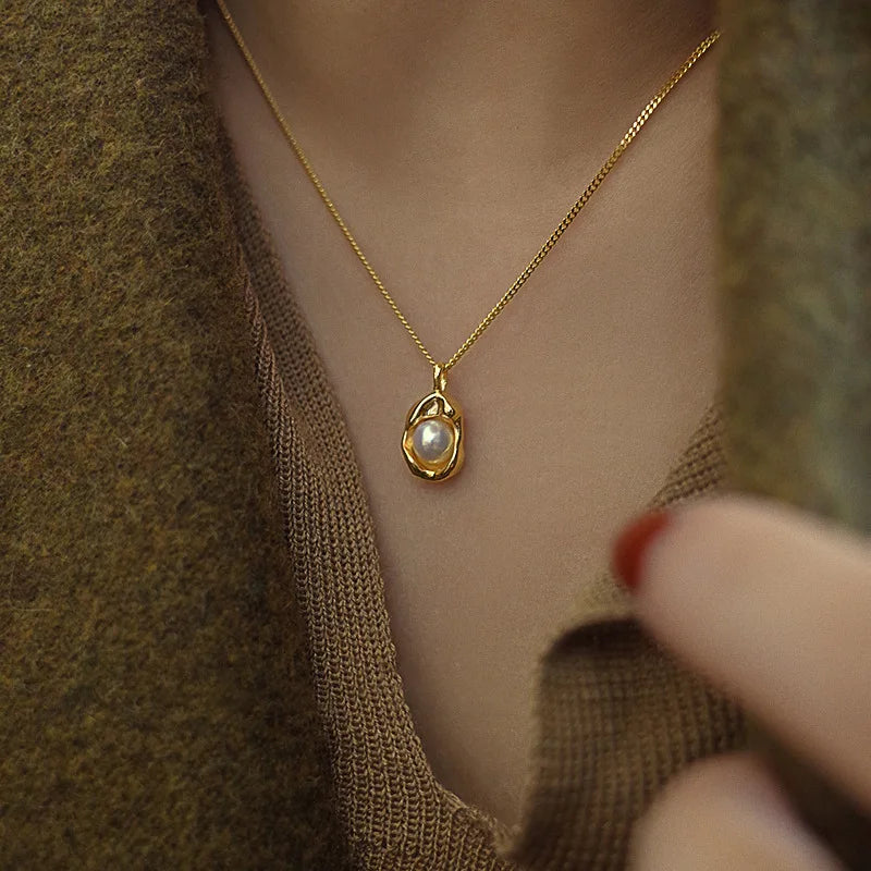 Luxury Pearl Pendant Necklace Stainless Steel Cuban Chain Women