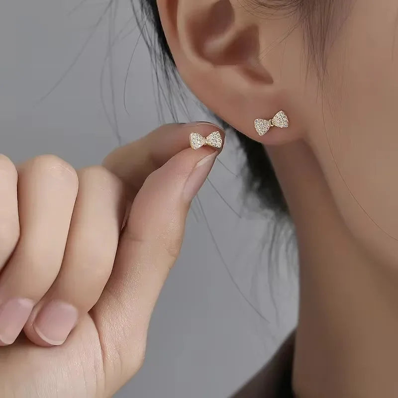 Minimalist Heart Stud Earrings Hypoallergenic Women