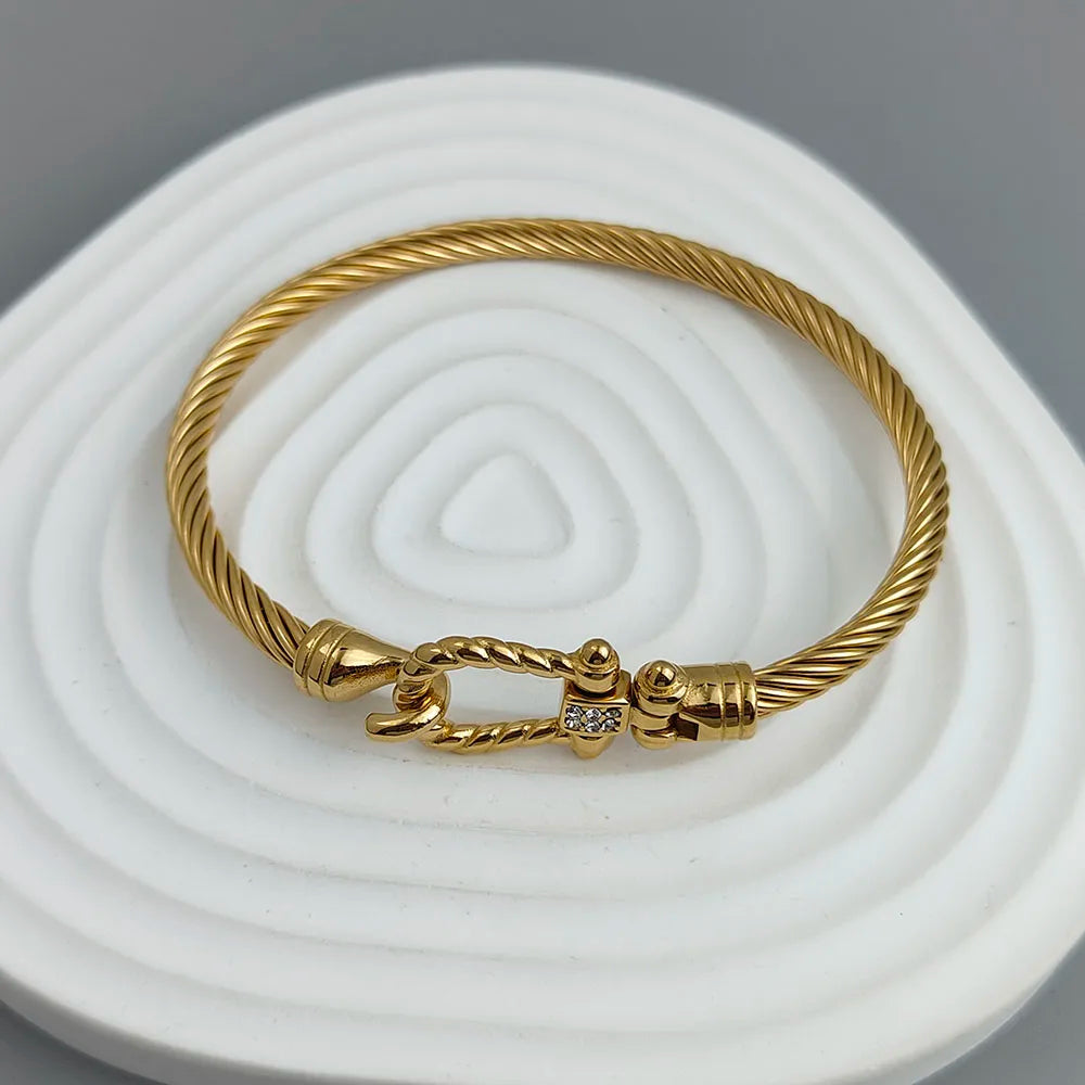 18K Gold Horseshoe Wire Bracelet Stainless Steel Waterproof Couple