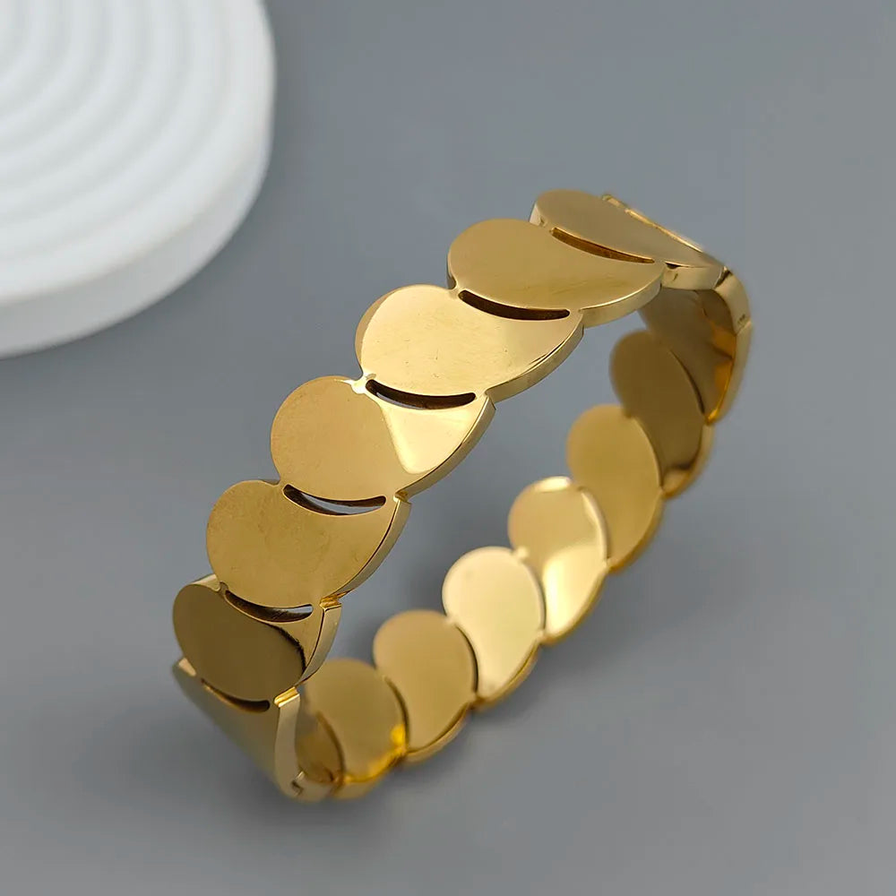 18K Gold Plated Water Drop Hollow Bracelet Stainless Steel Waterproof