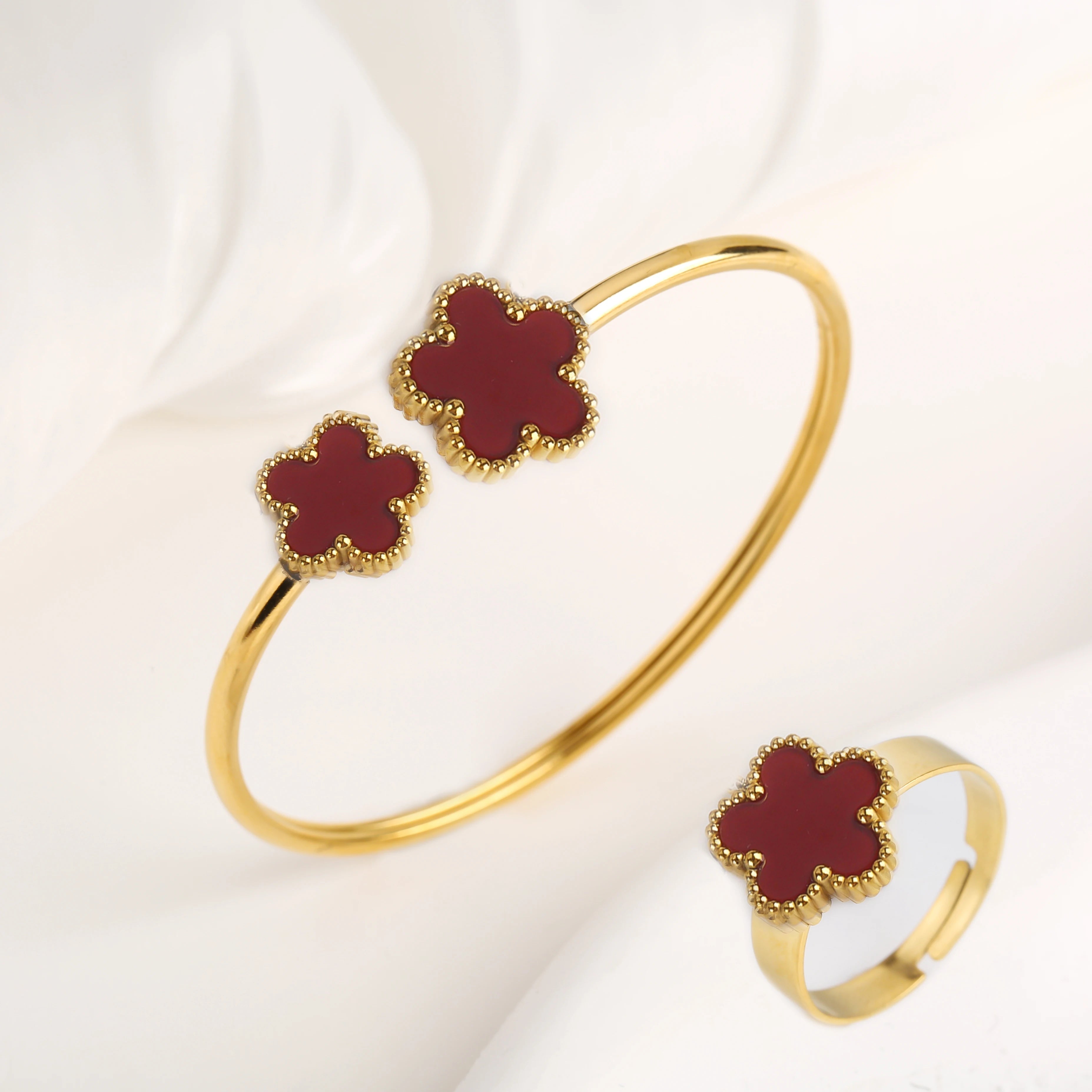 Lucky Five Leaf Clover Jewelry Set Stainless Steel Bangle Ring Women