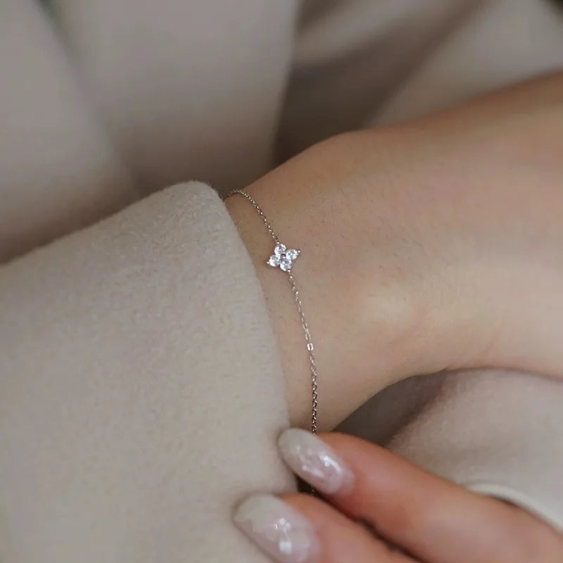 18K Gold Zircon Four Leaf Clover Necklace Stainless Steel Luxury