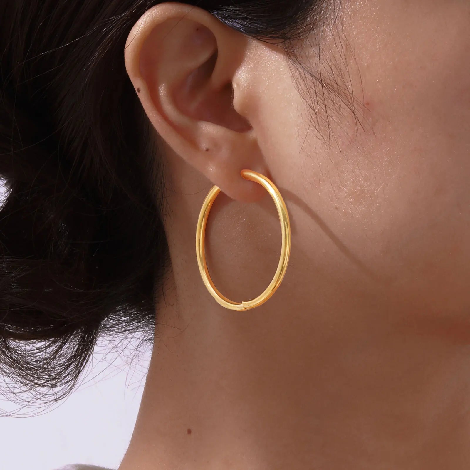 Stainless Steel Hoop Earrings 20-40mm Sizes Women Jewelry