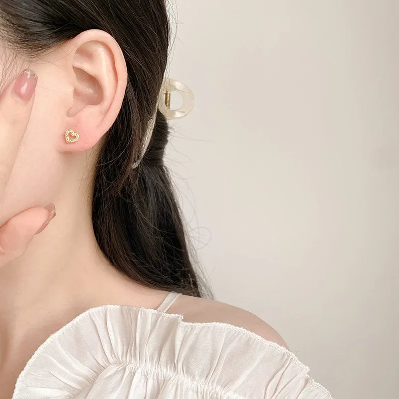 Minimalist Heart Stud Earrings Hypoallergenic Women