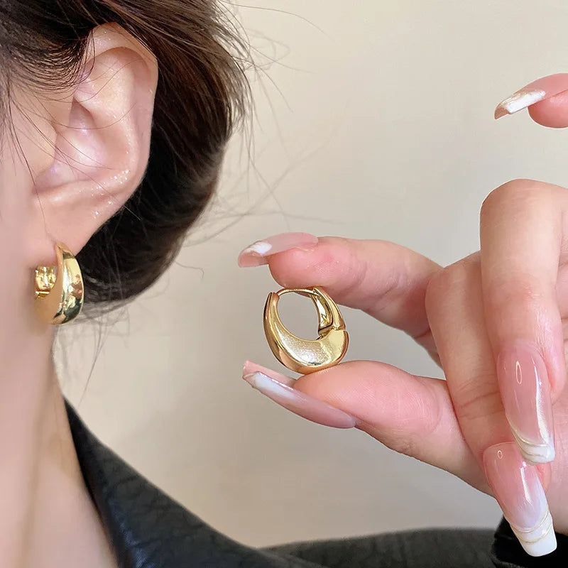 Leaf Shaped Floral Stud Earrings Stainless Steel Elegant Women