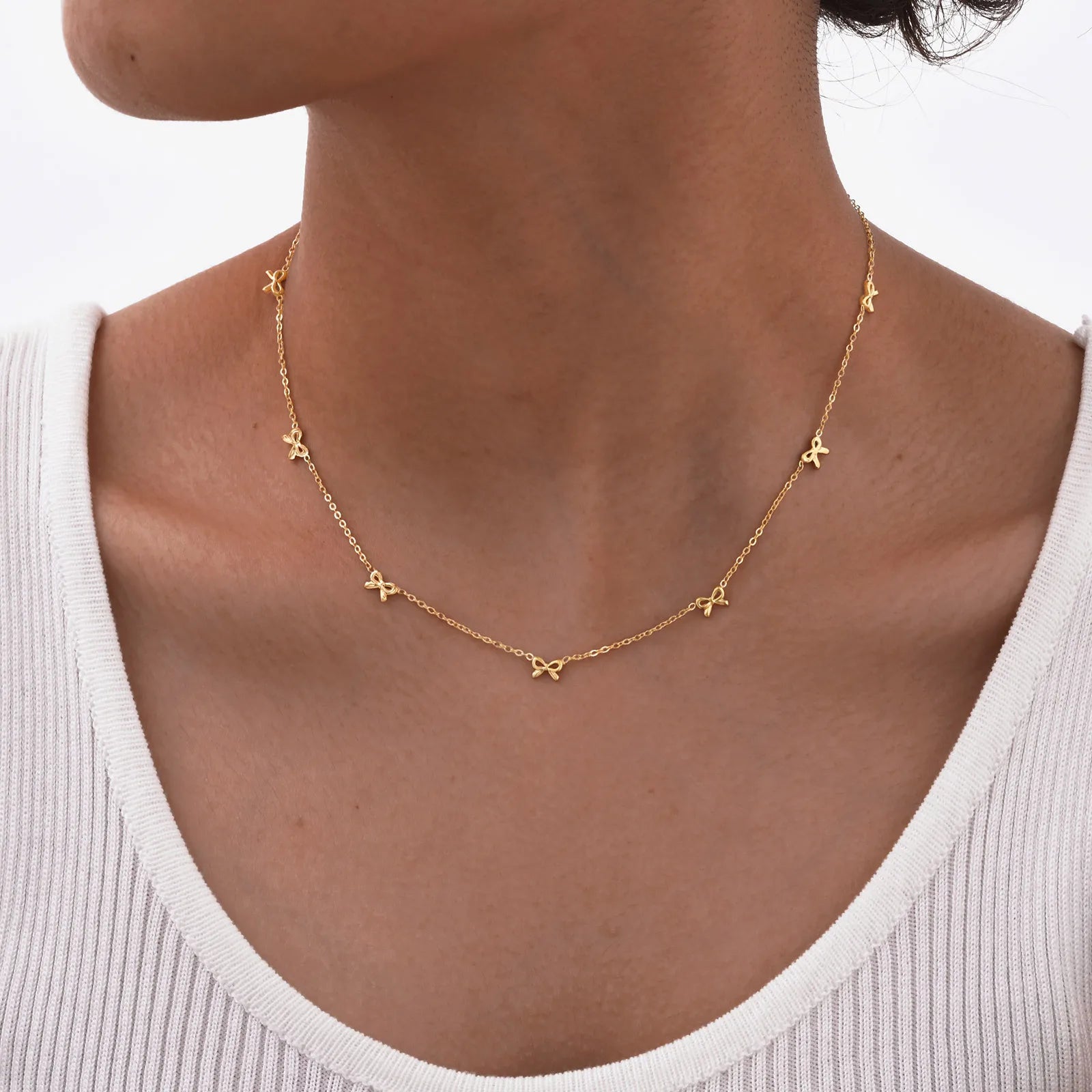 Elegant Bowknot Necklace Choker Thin Chain Women Jewelry