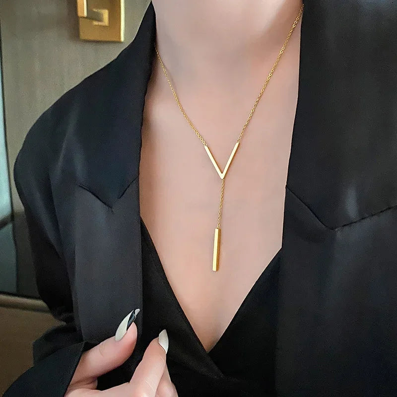 Stylish Long V Necklace Gold Vertical Bar Pendant Women 2024