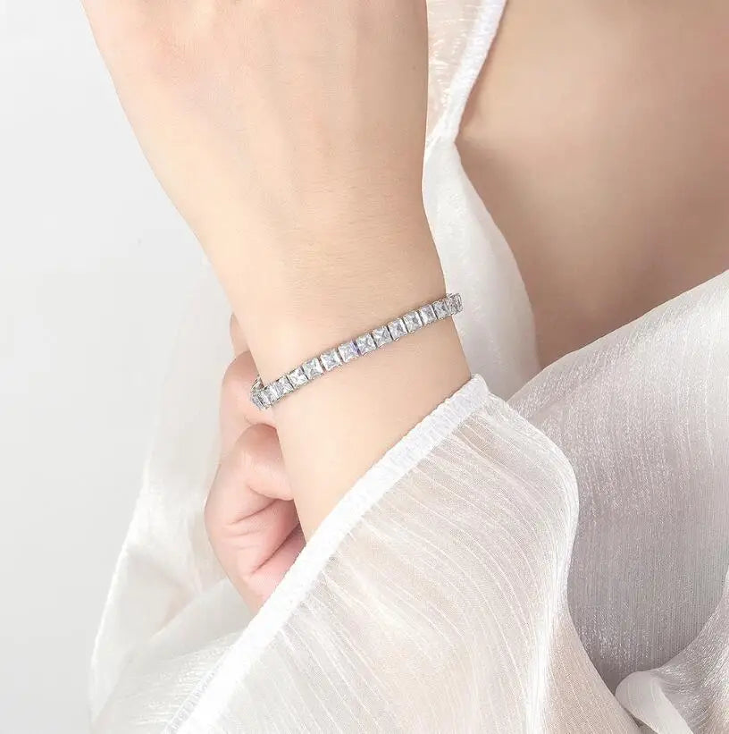 Elegant Moissanite Bracelet 18K Gold 925 Silver Women Jewelry
