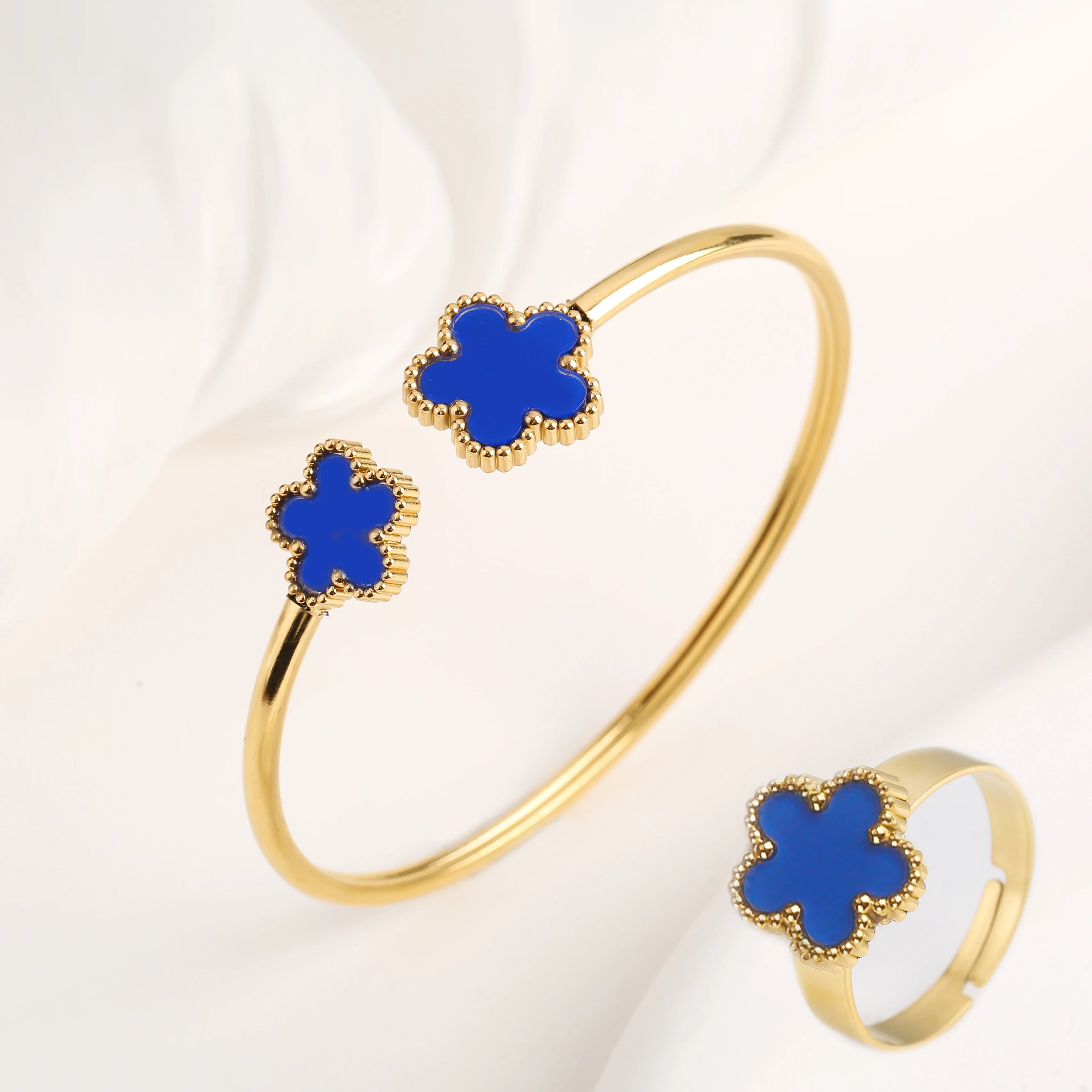 Lucky Five Leaf Clover Jewelry Set Stainless Steel Bangle Ring Women