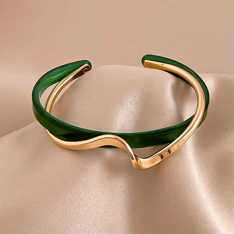 White Acrylic C-Shaped Bracelet Geometric Metal Bangle Women Gift