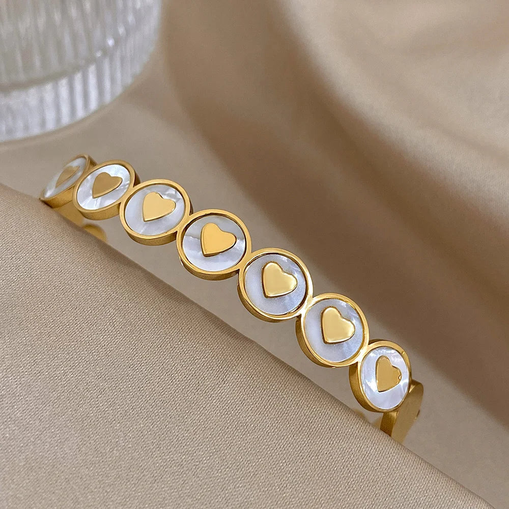 Elegant White Shell Heart Bracelet Gold Plated Bangle for Women