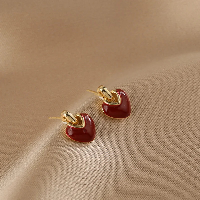 Unique Pearl Heart Hoop Earrings Simple Elegant Style for Women