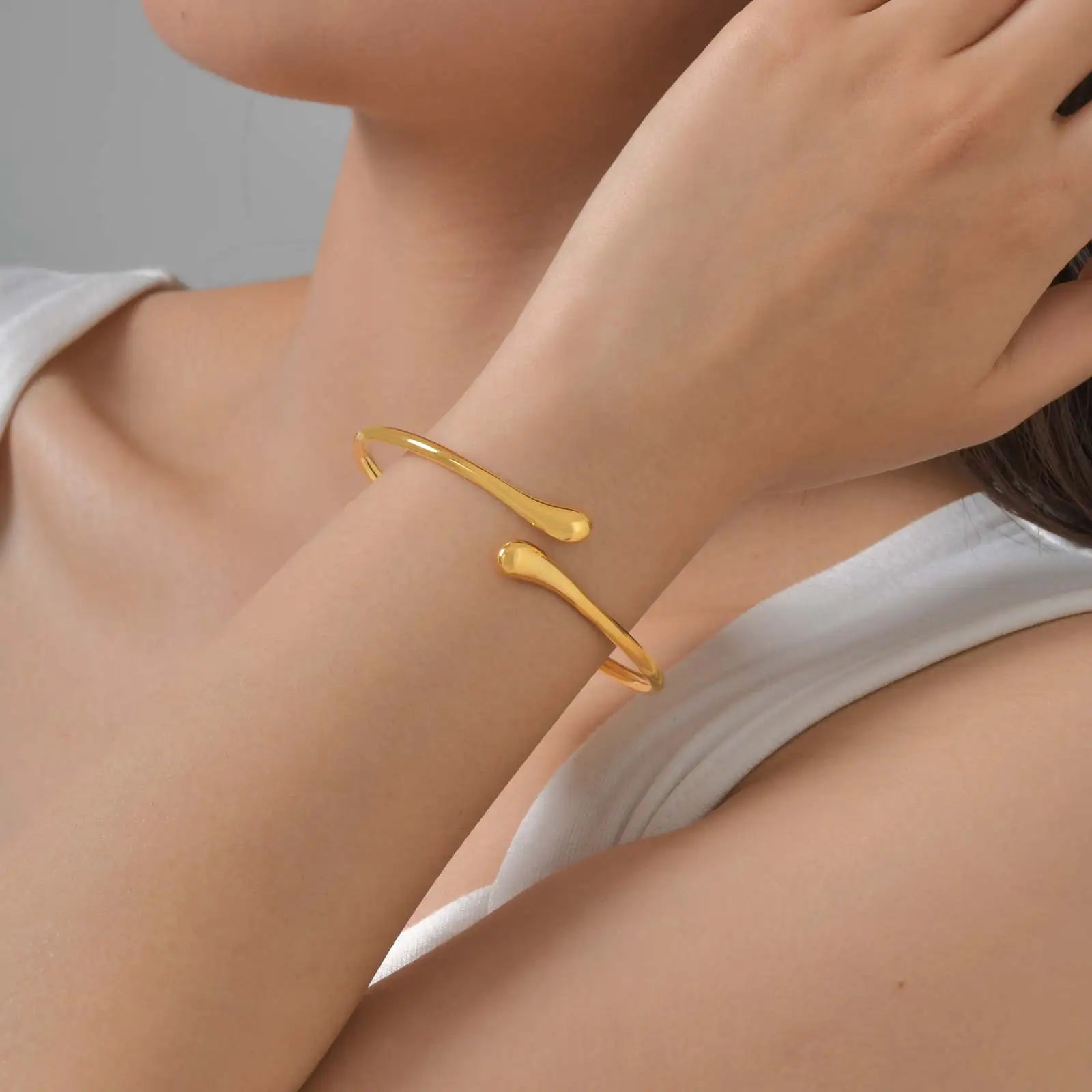 Minimalist Water Drop Open Bangle Bracelet Gold Stainless Steel Women