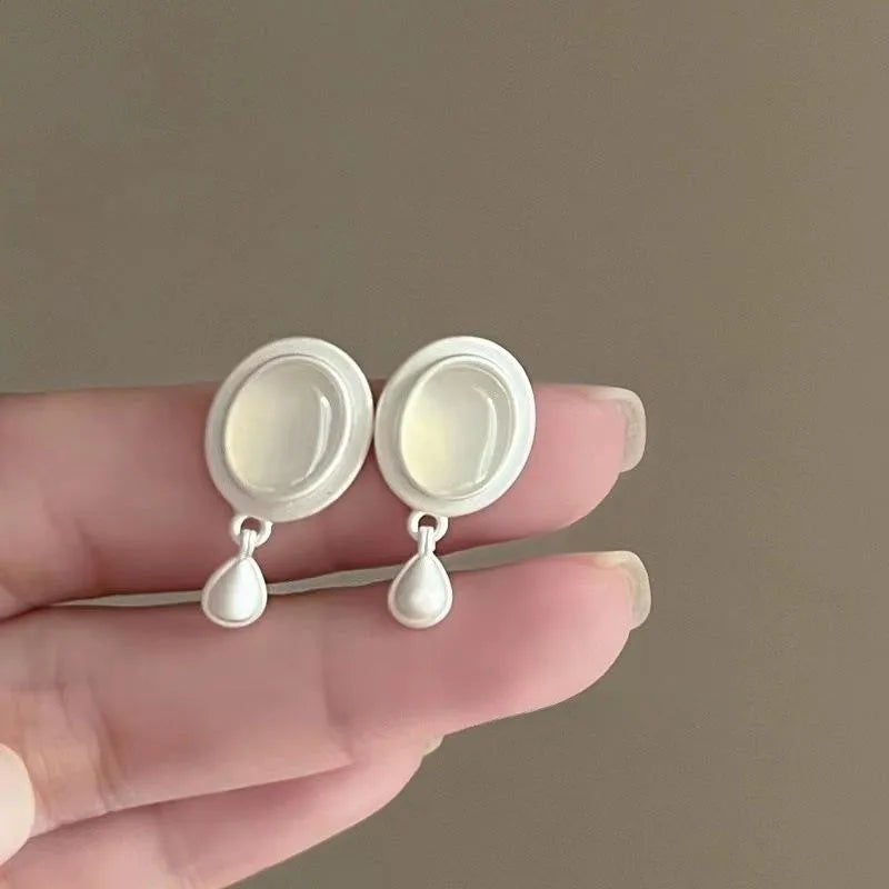 Vintage Enamel Oval Dangle Earrings Coffee Color Two Way Wear