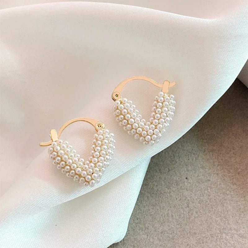 Unique Pearl Heart Hoop Earrings Simple Elegant Style for Women