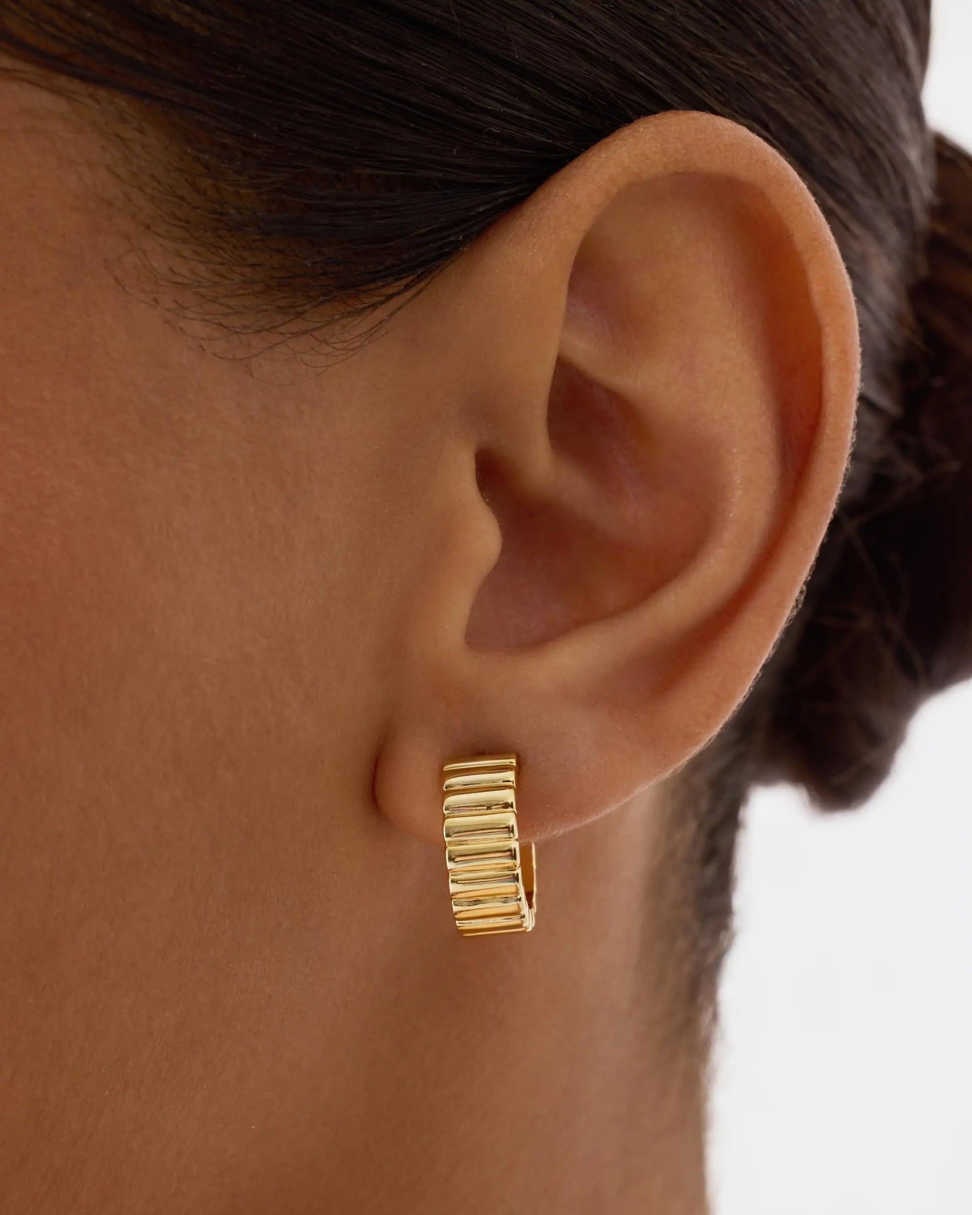 Chic Chunky Hoop Earrings 14K Gold Croissant Style Women