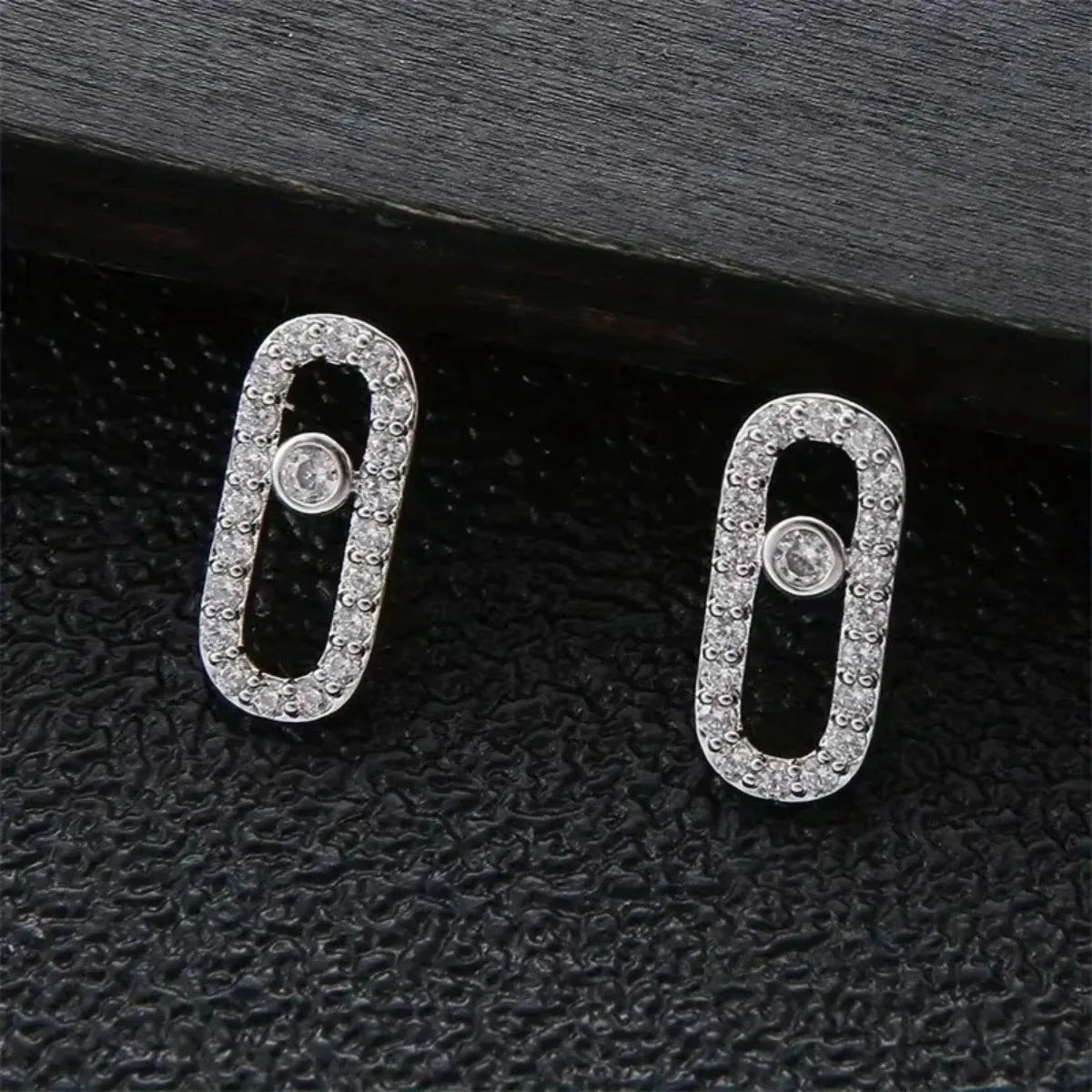 Oval Dangle Earrings Paperclip CZ Pendant Elegant Women Jewelry
