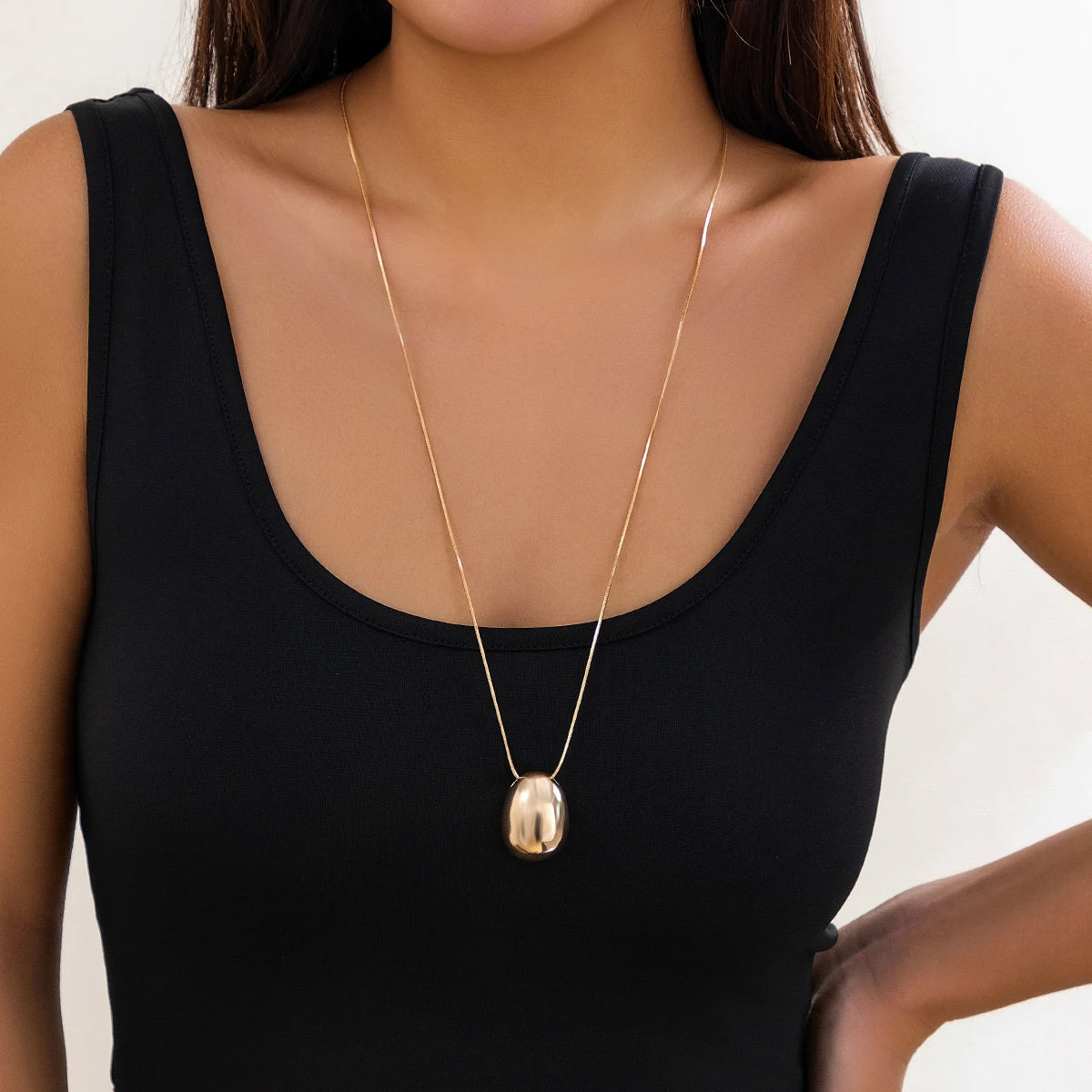 Salircon Oval Pendant Necklace Snake Chain Minimalist Punk Women