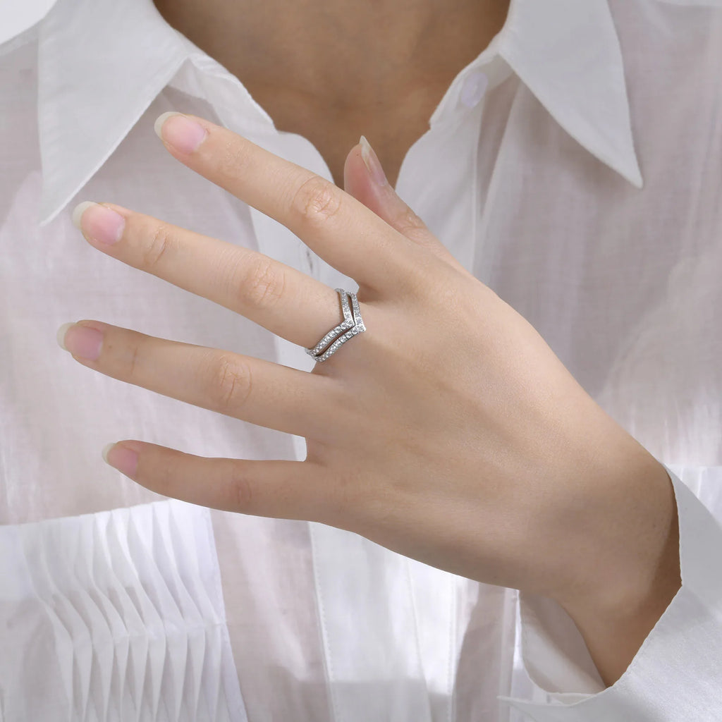 Minimalist V Shaped Ring 18K Gold Zircon Thin Band Women