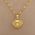 Elegant French Hollow Pearl Pendant Necklace Light Luxury Style