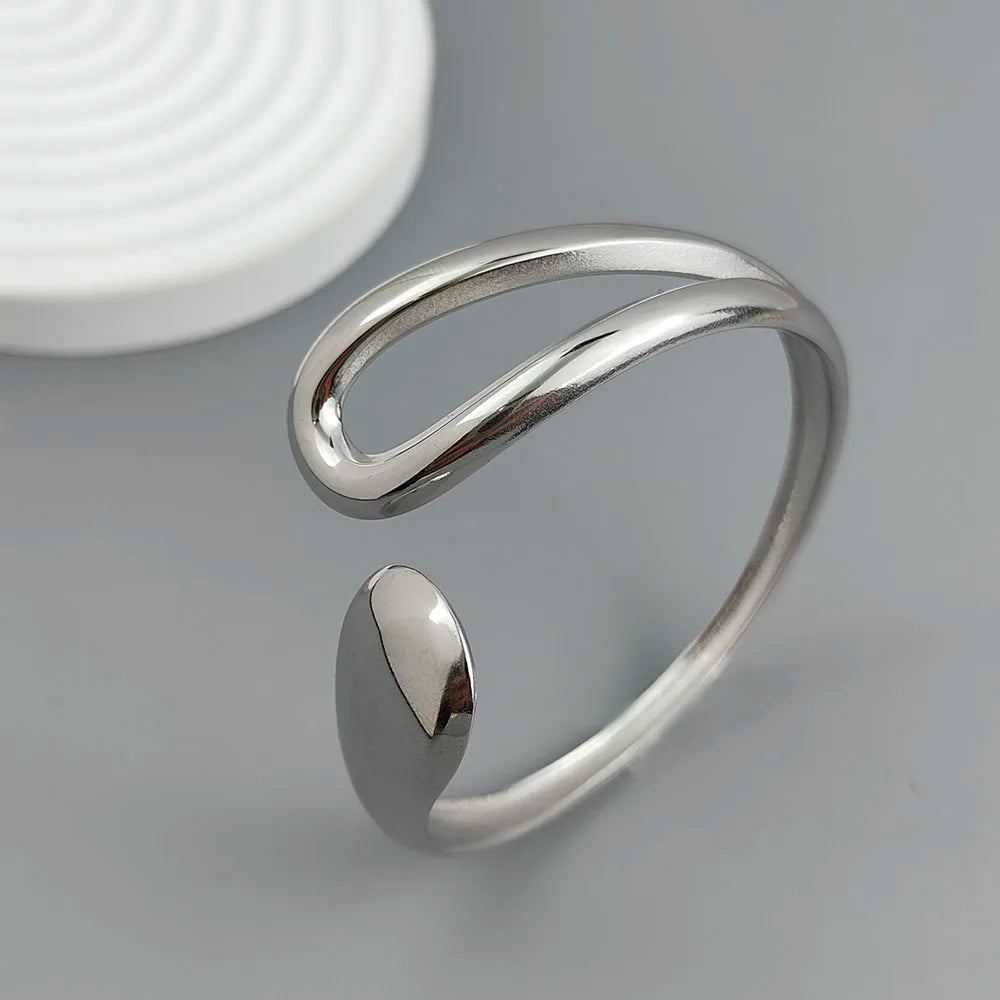 18K Gold Plated Water Drop Hollow Bracelet Stainless Steel Waterproof