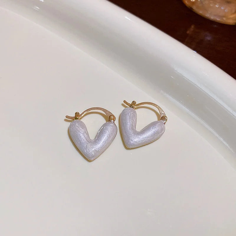 Unique Pearl Heart Hoop Earrings Simple Elegant Style for Women