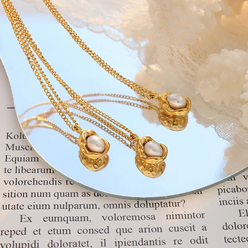 Luxury Pearl Pendant Necklace Stainless Steel Cuban Chain Women