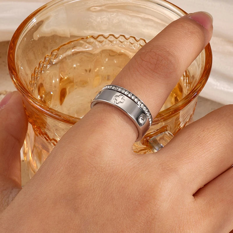 Four Leaf Crystal Rings Set 18K Gold Stainless Steel Women