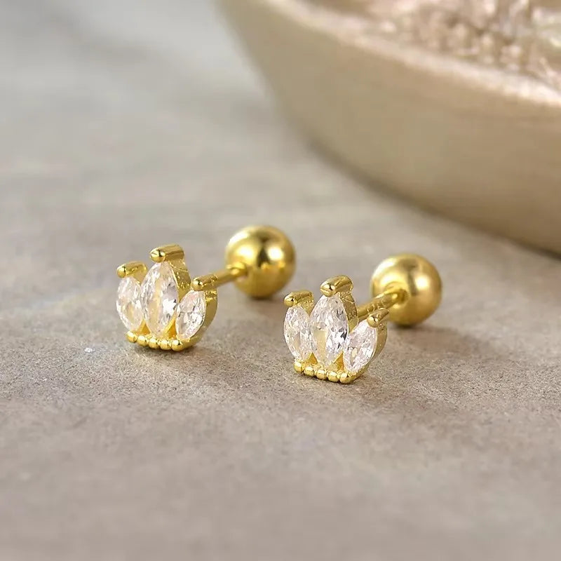 Minimalist Heart Stud Earrings Hypoallergenic Women